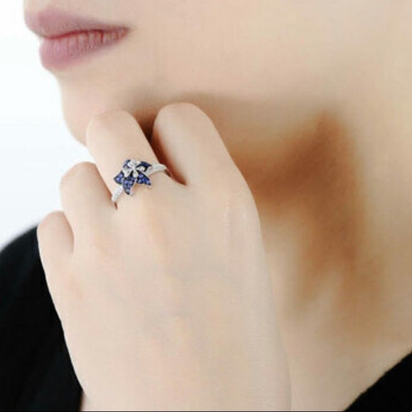 New 925 Sterling silver Flower Ring - Picture 7 of 7